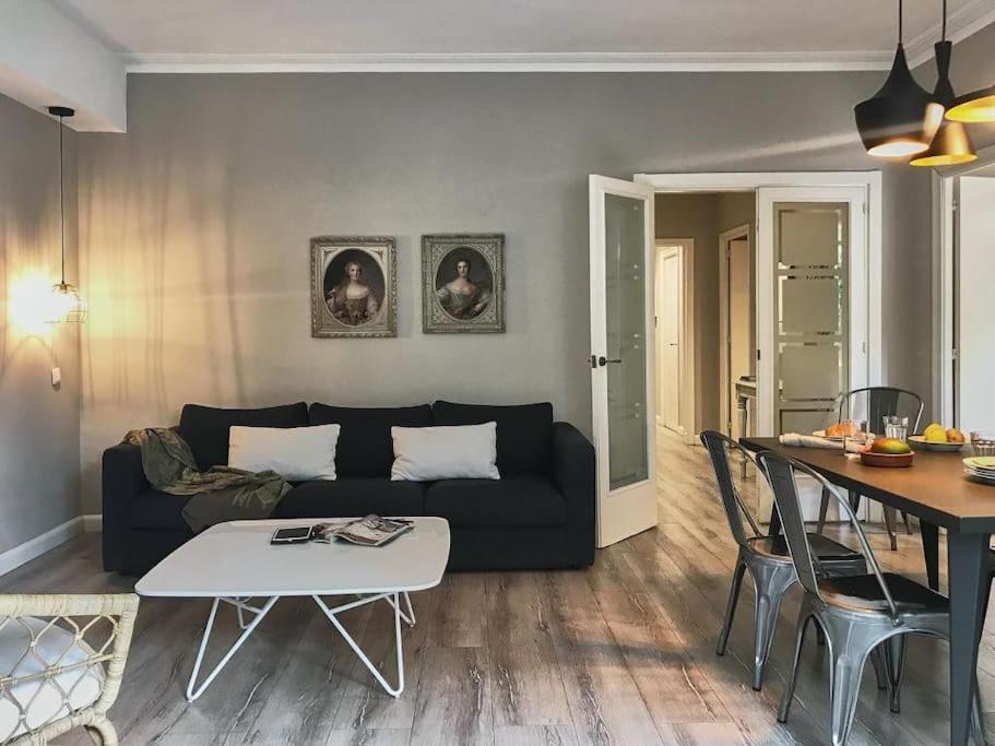 Apartament Magnificent 4 Bedroom In Eixample